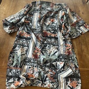 Vince Camuto Cover up